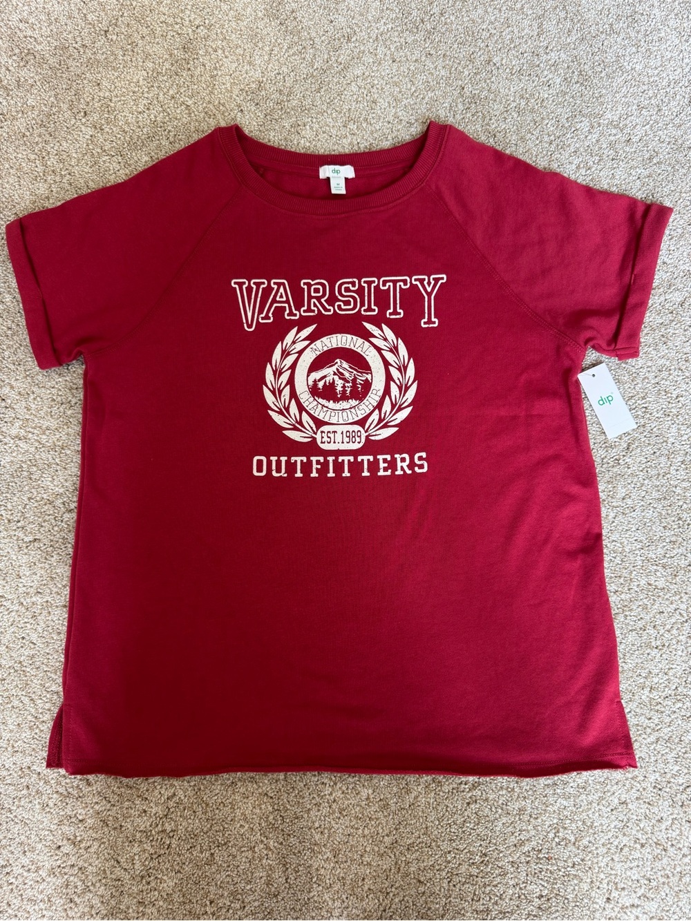 DIP Women’s Short Sleeve Top Tee Shirt Varsity Outfitters Medium Red Maroon